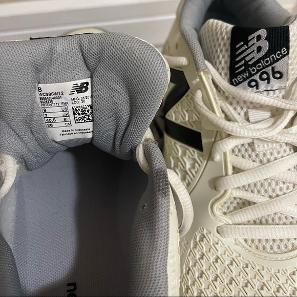 New Balance - Picture 7 of 7